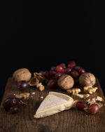 Lade das Bild in den Galerie-Viewer, Reblochon - Käseglück